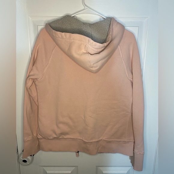 Merona Women’s size M Sherpa Lined Zip-Up Hoodie - Picture 2 of 6